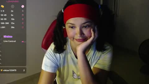 ly independent model online show from 10-09-25, 05:55