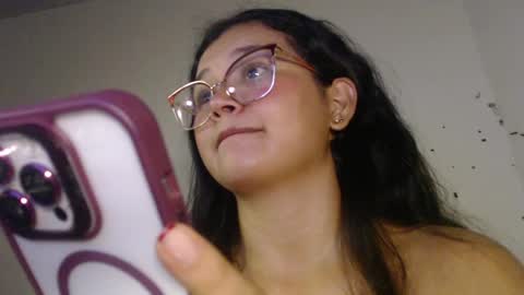 ly independent model online show from 06-07-26, 11:36