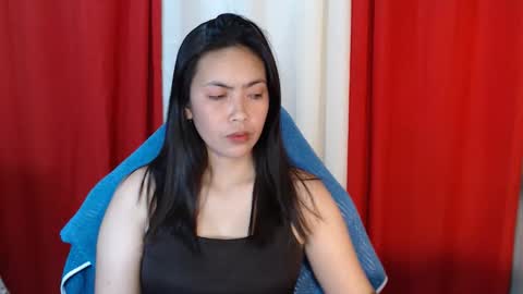Snapshot of miss_lyve chatting on 04-25-26, 12:30 itsme lyve online show from 04-25-26, 12:30