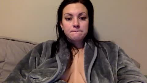 Snapshot of miss_maci_xo chatting on 01-18-25, 11:21 Maci online show from 01-18-25, 11:21