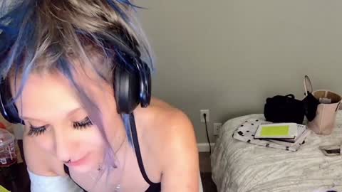 jessika mage online show from 12-21-24, 11:11