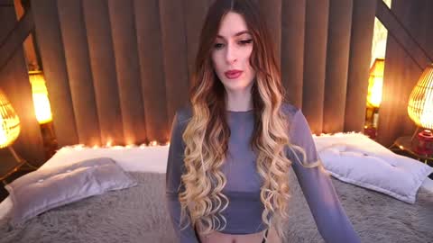 Snapshot of miss_martini chatting on 02-01-25, 11:32   online show from 02-01-25, 11:32
