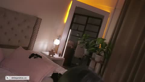 Snapshot of miss_meii chatting on 02-03-26, 02:53 Alejandra online show from 02-03-26, 02:53