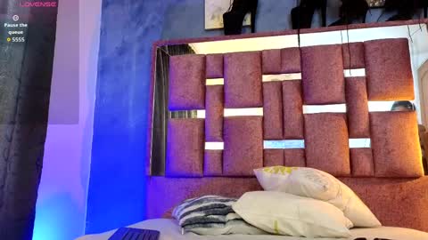 miss_merly online show from 04-18-26, 11:58