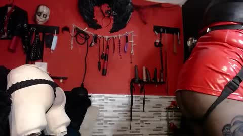 Mistress Miranda online show from 03-01-26, 12:01