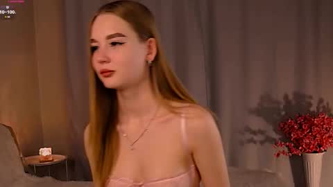 Nicole online show from 10-30-25, 12:23