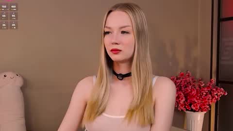 Nicole online show from 07-10-26, 11:07