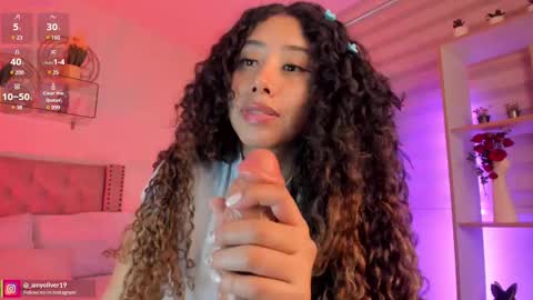 Amy Olivera online show from 03-11-25, 06:52