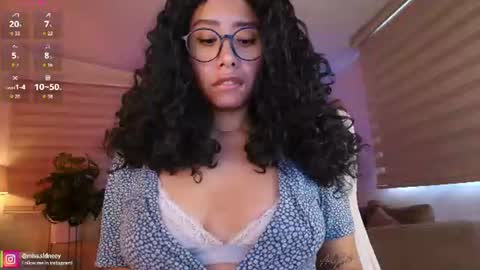 Amy Olivera online show from 06-11-26, 01:09
