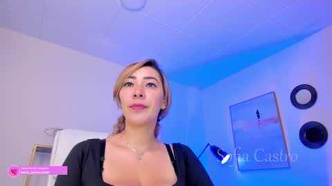 Sofia Castro online show from 02-04-25, 02:43