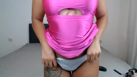 Snapshot of miss_soniaa chatting on 08-02-26, 07:01 Miss Soniaa online show from 08-02-26, 07:01