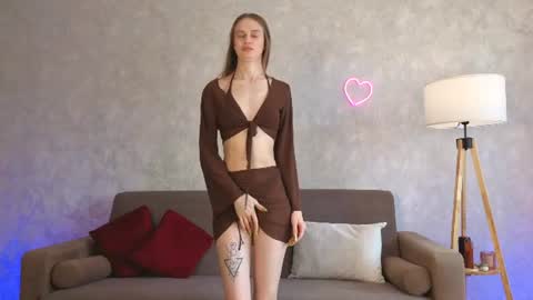 Spider girl Help me reach 10 likes online show from 07-14-26, 11:05