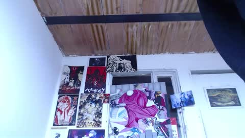 Snapshot of miss_spy chatting on 03-08-26, 05:28 Kortana 2.0 dont forget thumbs up and follow me on twitter online show from 03-08-26, 05:28