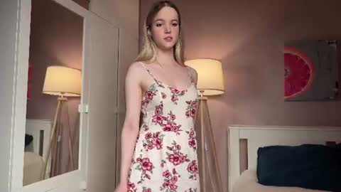 Snapshot of miss_sweetdream chatting on 07-30-26, 11:48 Emily online show from 07-30-26, 11:48