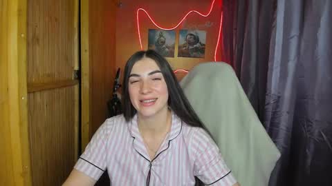 Melanie  January 15th is my birthday there will be an interesting show  online show from 02-17-25, 11:23