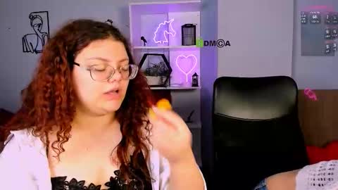 Snapshot of miss_toxic69 chatting on 12-02-25, 06:52 miss_toxic69 online show from 12-02-25, 06:52