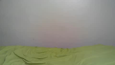 miss_ug online show from 09-17-25, 09:22