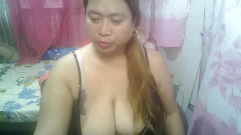 Snapshot of miss_v0lcan0 chatting on 09-12-25, 11:04 miss v0lcan0 online show from 09-12-25, 11:04