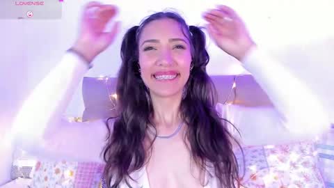 Miss Veronica online show from 02-17-25, 06:48