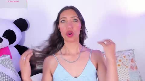 Miss Veronica online show from 03-10-25, 12:26