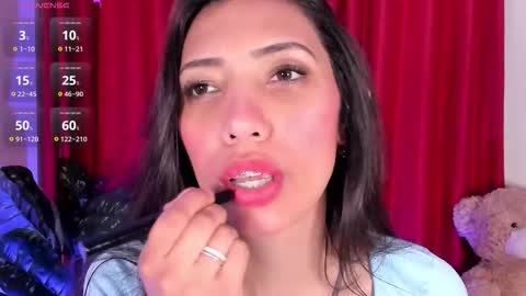 Miss Veronica online show from 10-15-25, 02:06