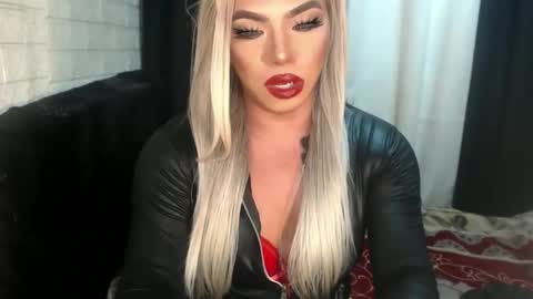 Snapshot of missaira69 chatting on 12-02-24, 12:09 AIRA online show from 12-02-24, 12:09