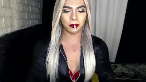 Snapshot of missaira69 chatting on 03-09-25, 01:46 AIRA online show from 03-09-25, 01:46