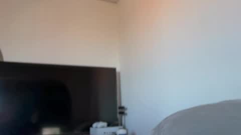 Snapshot of missameliah chatting on 09-09-25, 01:10 Ameliahs online show from 09-09-25, 01:10