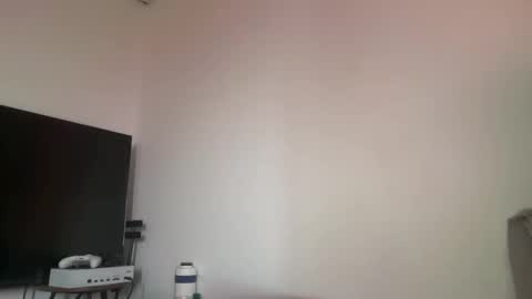 Snapshot of missameliah chatting on 10-20-25, 12:27 Ameliahs online show from 10-20-25, 12:27