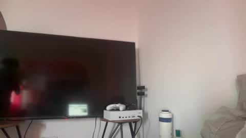 Snapshot of missameliah chatting on 10-21-25, 12:39 Ameliahs online show from 10-21-25, 12:39