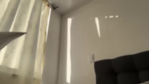 Snapshot of missameliah chatting on 12-05-25, 11:52 Ameliahs online show from 12-05-25, 11:52