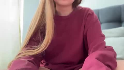 Snapshot of missameliah chatting on 01-07-26, 12:18 Ameliahs online show from 01-07-26, 12:18