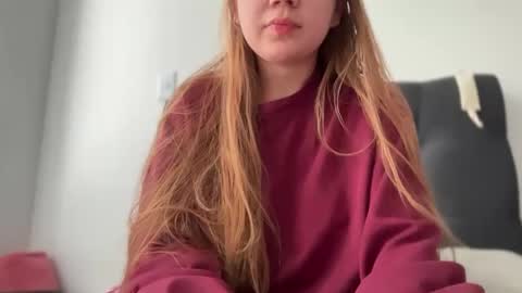 Snapshot of missameliah chatting on 01-14-26, 12:00 Ameliahs online show from 01-14-26, 12:00