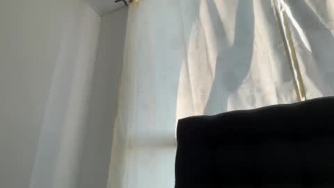 Snapshot of missameliah chatting on 02-11-26, 01:05 Ameliahs online show from 02-11-26, 01:05