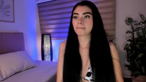 Ariadna Ruiz online show from 03-31-26, 12:16