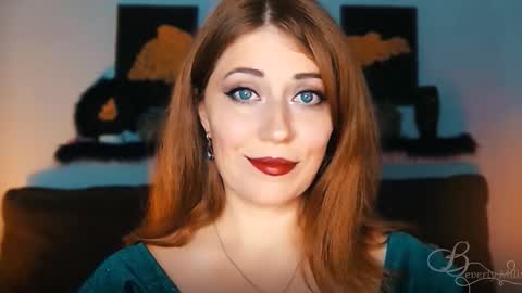 Snapshot of missbeverlymills chatting on 09-14-25, 08:19 The divine Beverly online show from 09-14-25, 08:19