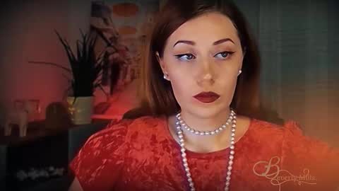 Snapshot of missbeverlymills chatting on 03-01-26, 06:10 The divine Beverly online show from 03-01-26, 06:10