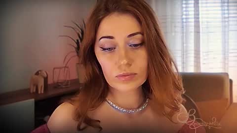 Snapshot of missbeverlymills chatting on 03-05-26, 02:13 The divine Beverly online show from 03-05-26, 02:13