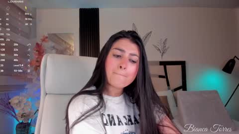 Snapshot of missbianca1 chatting on 01-09-25, 11:13 Bianca Torres online show from 01-09-25, 11:13