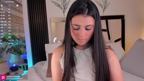 Snapshot of missbianca1 chatting on 01-21-25, 11:24 Bianca Torres online show from 01-21-25, 11:24