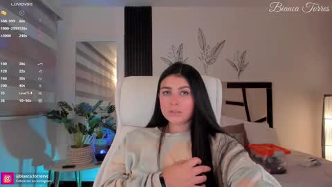 Snapshot of missbianca1 chatting on 02-25-25, 11:11 Bianca Torres online show from 02-25-25, 11:11