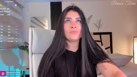 Snapshot of missbianca1 chatting on 02-26-25, 11:15 Bianca Torres online show from 02-26-25, 11:15