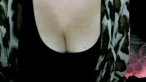 Avamlash online show from 07-26-26, 10:16