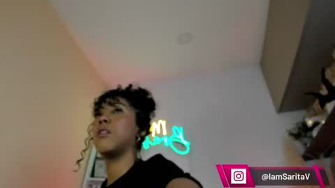 Sara Vanegas online show from 06-18-26, 11:36