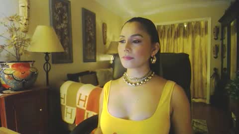 Snapshot of missbrownx chatting on 11-30-25, 08:24 Brownie -P online show from 11-30-25, 08:24