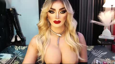 PRIESTESS CHANNEL online show from 02-18-25, 01:21