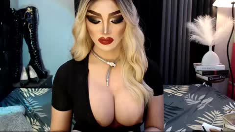 PRIESTESS CHANNEL online show from 03-09-25, 09:57