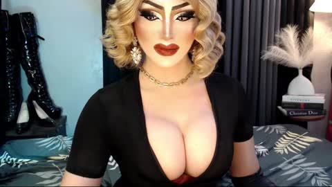 PRIESTESS CHANNEL online show from 09-15-25, 01:38