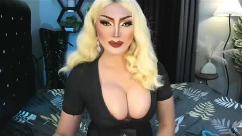 PRIESTESS CHANNEL online show from 06-18-26, 06:56