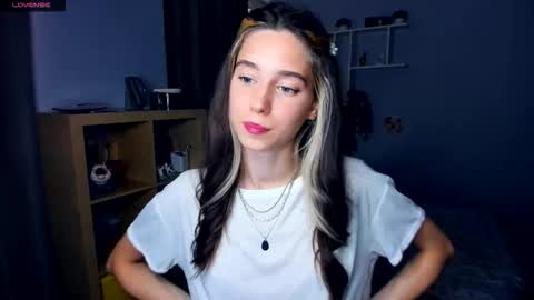 Shelley online show from 09-16-25, 07:09